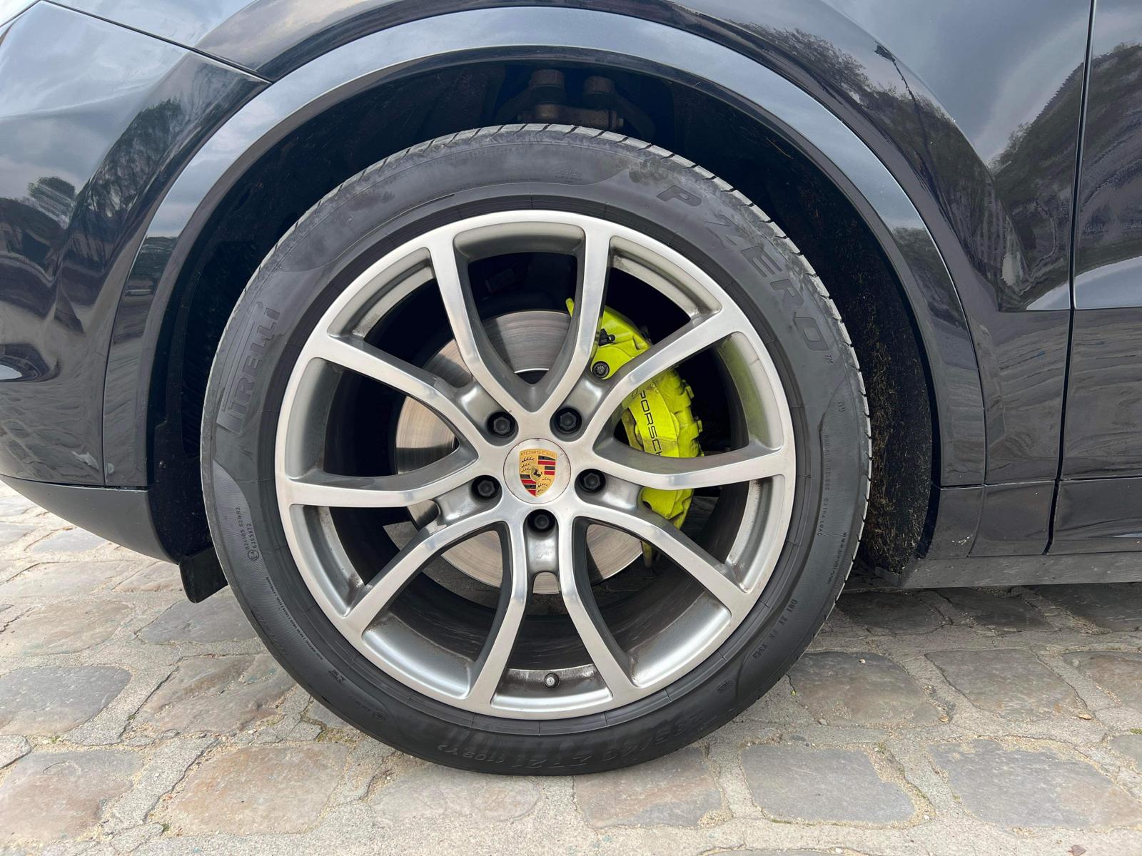 CAYENNE 3.0i V6 TURBO E-HYBRID